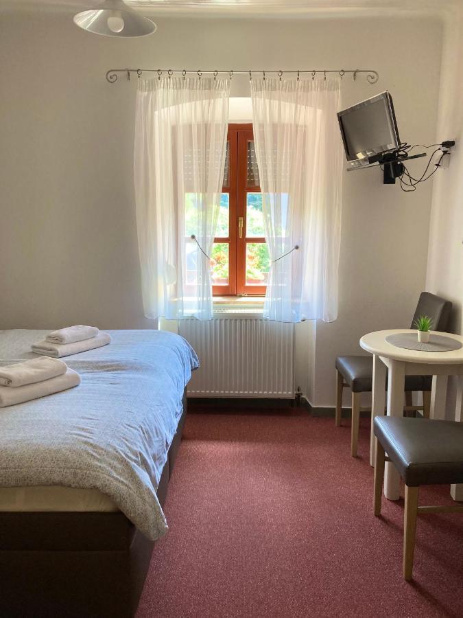 Guesthouse Mikulas Mikulov - Free Parking In The City Center 외부 사진