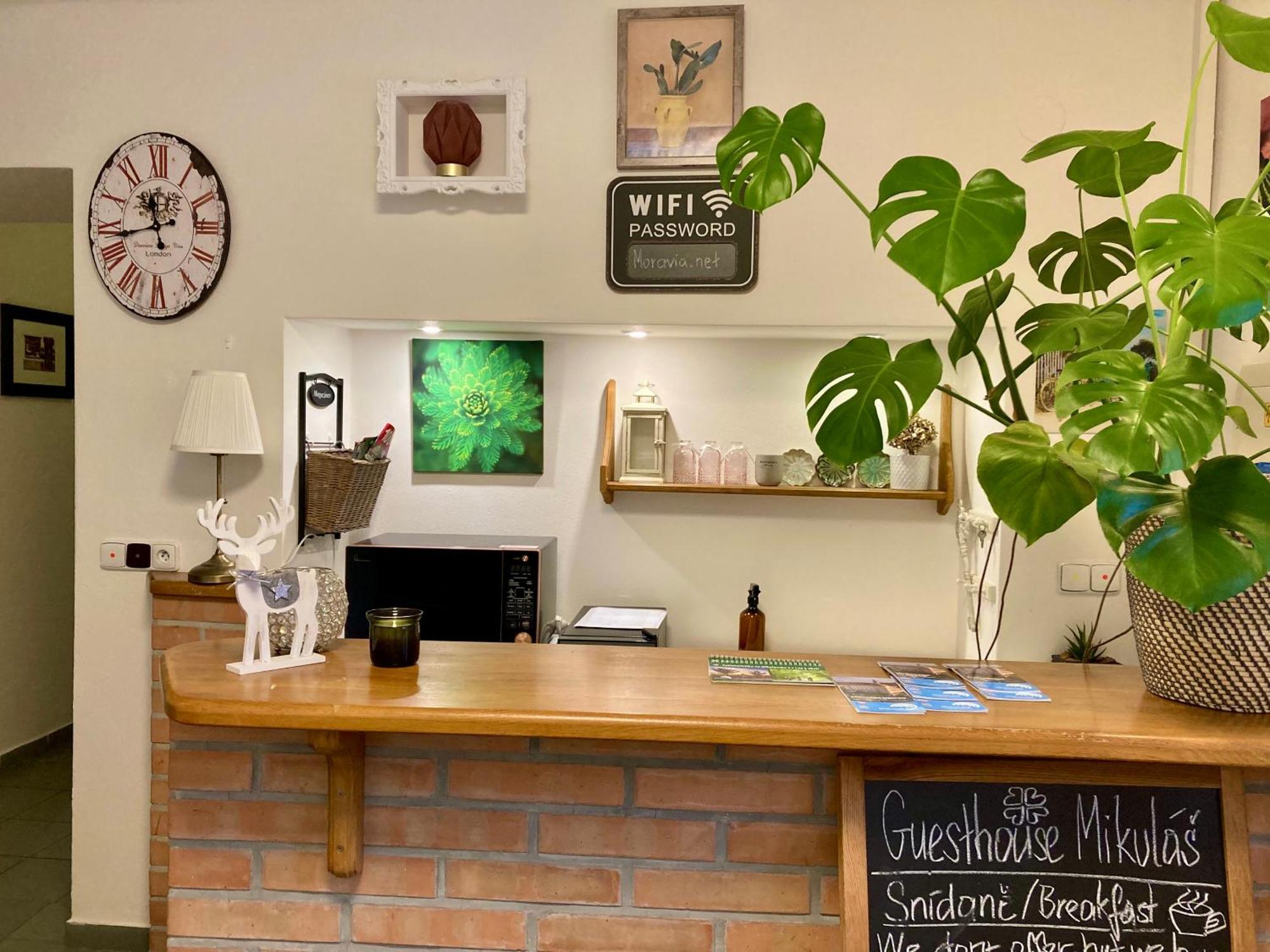 Guesthouse Mikulas Mikulov - Free Parking In The City Center 외부 사진