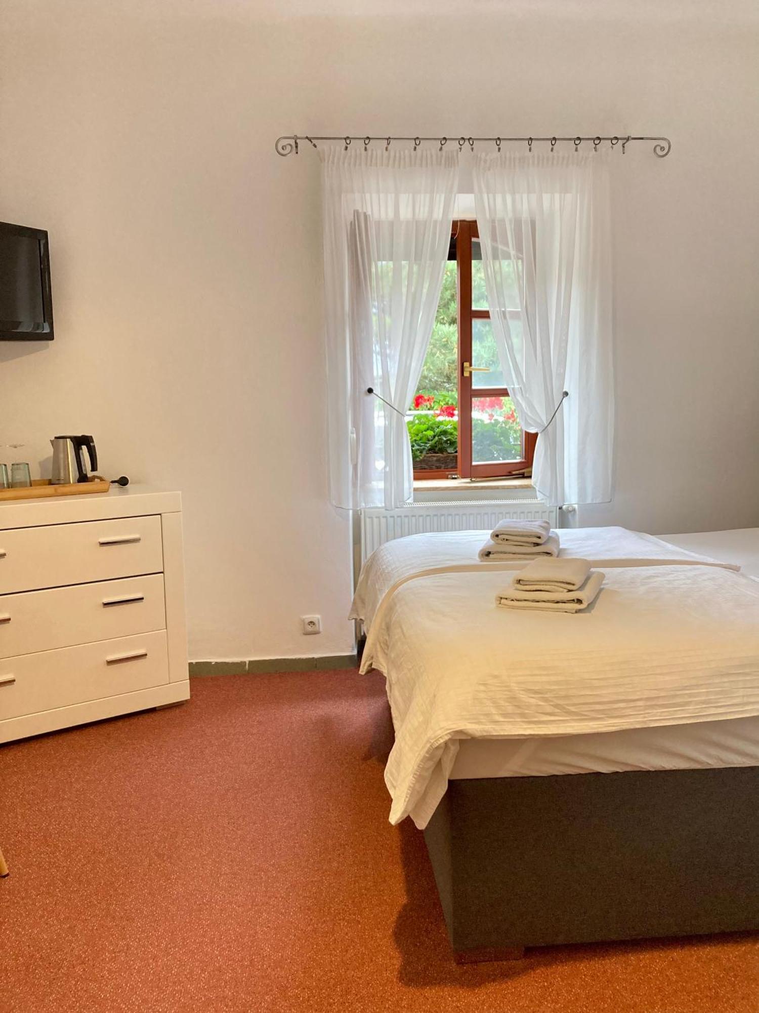 Guesthouse Mikulas Mikulov - Free Parking In The City Center 외부 사진